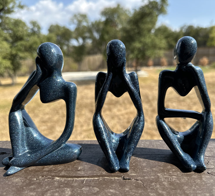 Thinker Resin Statue Blue mica, Set of 3